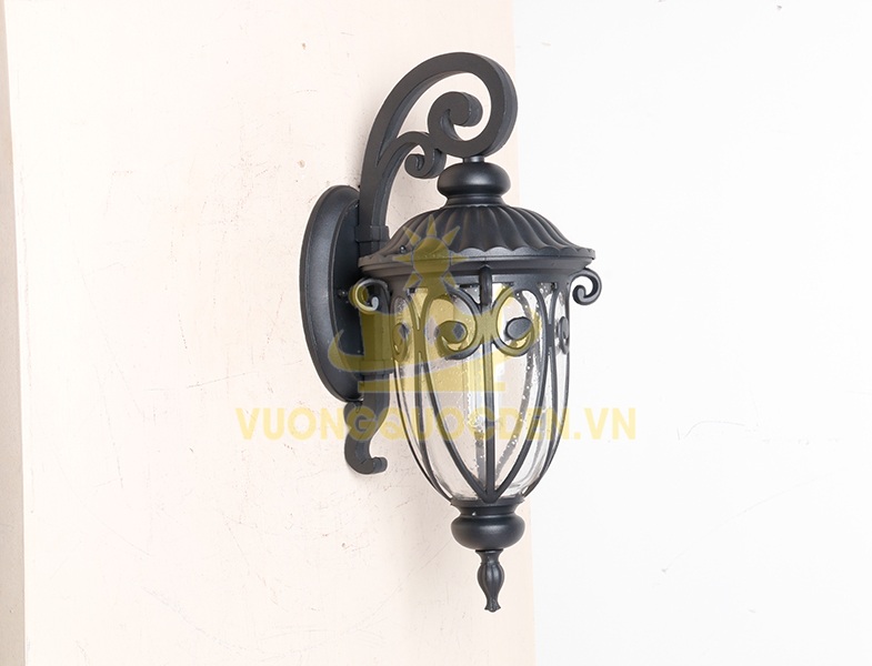 Đèn tường ngoài trời hoa văn tinh tế ROL-A3701-1